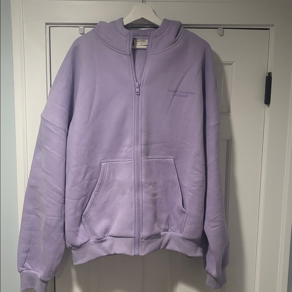 Comfrt | pastel zip hoodie. Limited Edition: Lavender